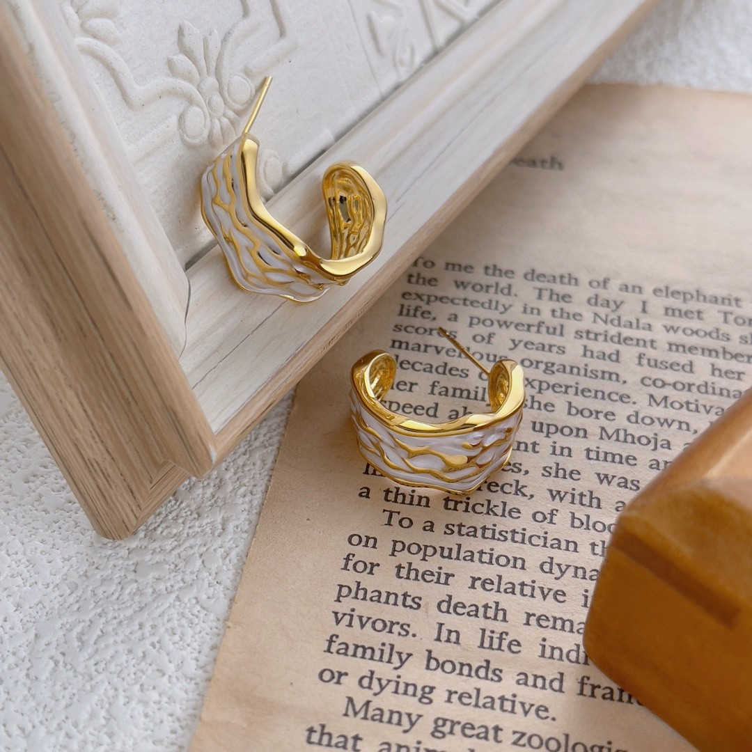 Molten White Enamel Gold Hoop Earrings