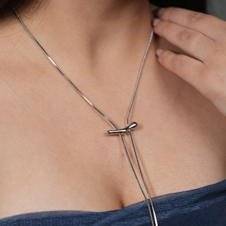 Sculptural Silver Y-Lariat Necklace – Adjustable Minimalist Chain