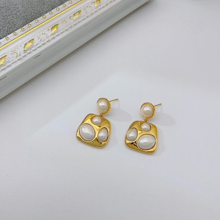 Molten Pearl Art Earrings – Sculpted Gold Drop Studs