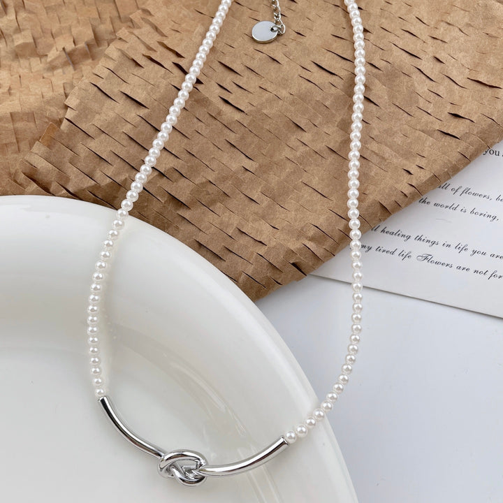 Modern Pearl Knot Choker Necklace – Silver Minimalist Charm