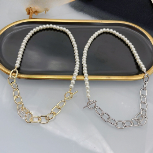 Bold Elegance Half Pearl & Chain Link Necklace – Silver/Gold Variants