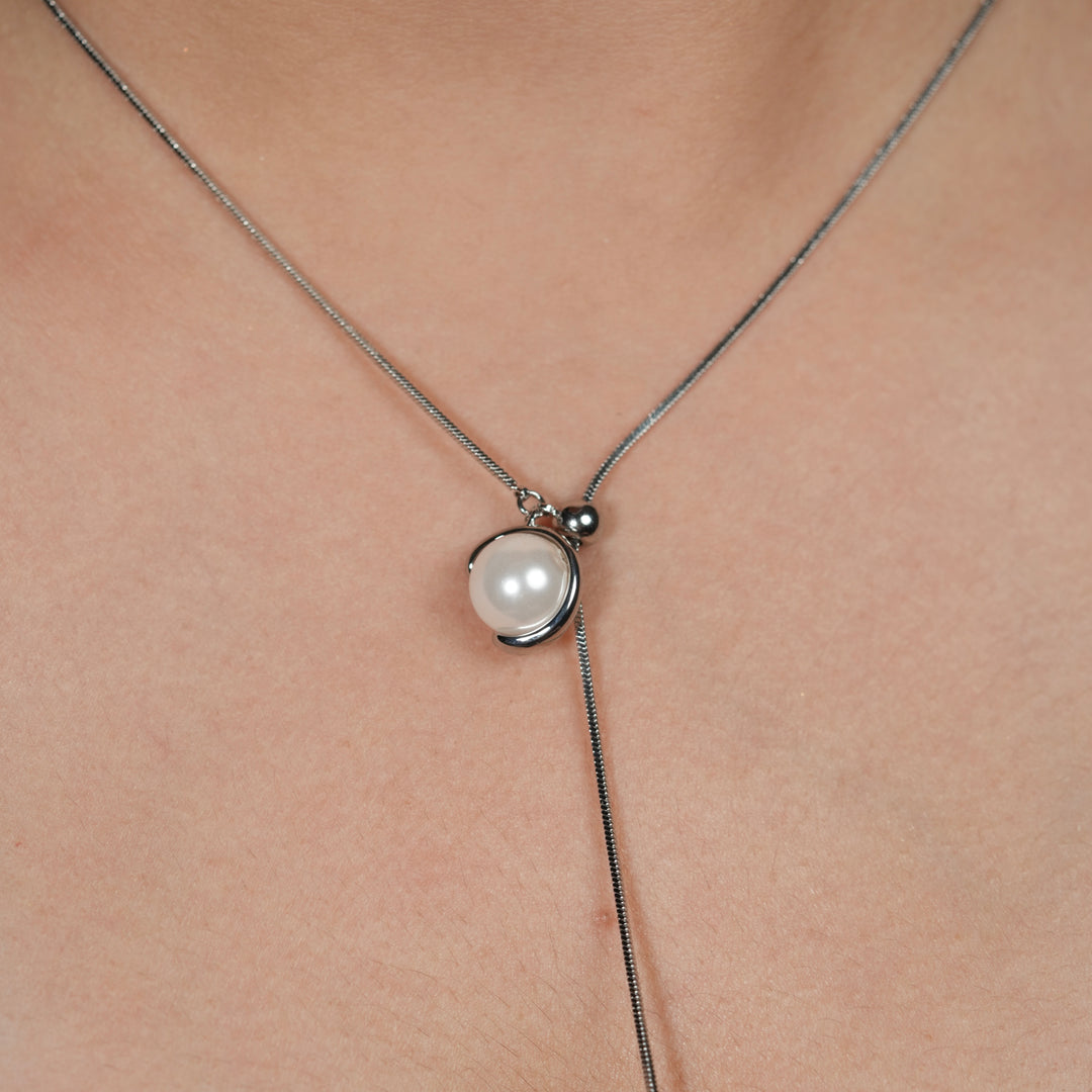 Elegant Pearl Drop Lariat Necklace – Adjustable Snake Chain (Gold & Silver)