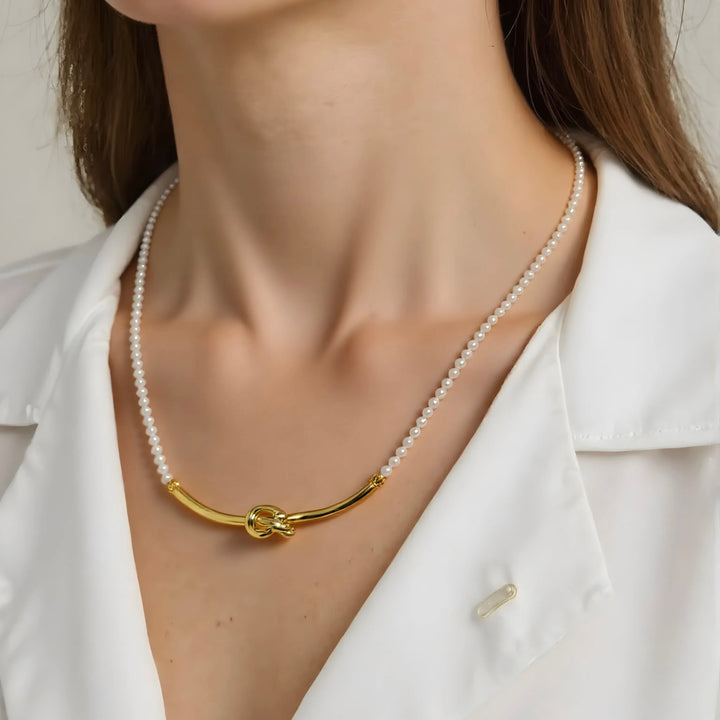 Modern Pearl Knot Choker Necklace – Silver Minimalist Charm
