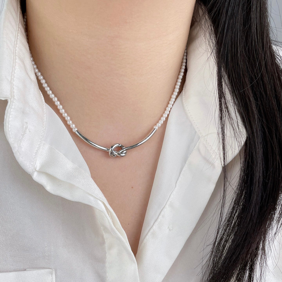 Modern Pearl Knot Choker Necklace – Silver Minimalist Charm