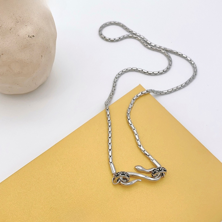 Serpent Luxe Silver Chain Necklace – Designer Snake Hook Pendant