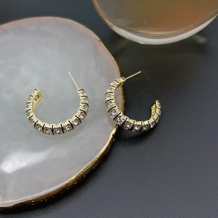 Silver Segment Hoop Earrings with Crystal Accents – Elegant Daily Wear