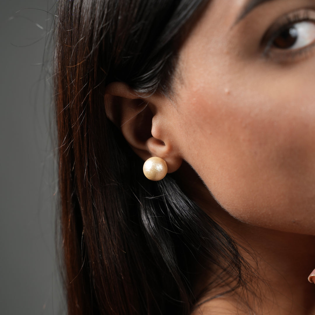 Luxe Gloss Pearl Stud Earrings