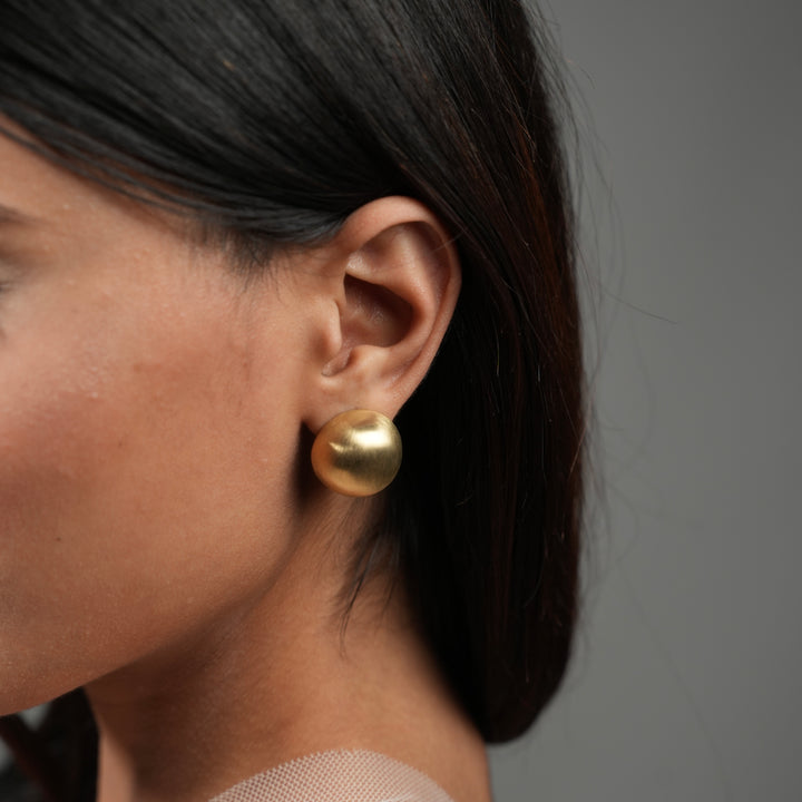 Satin Dome Clip-On Earrings – Brushed Silver & Champagne Gold