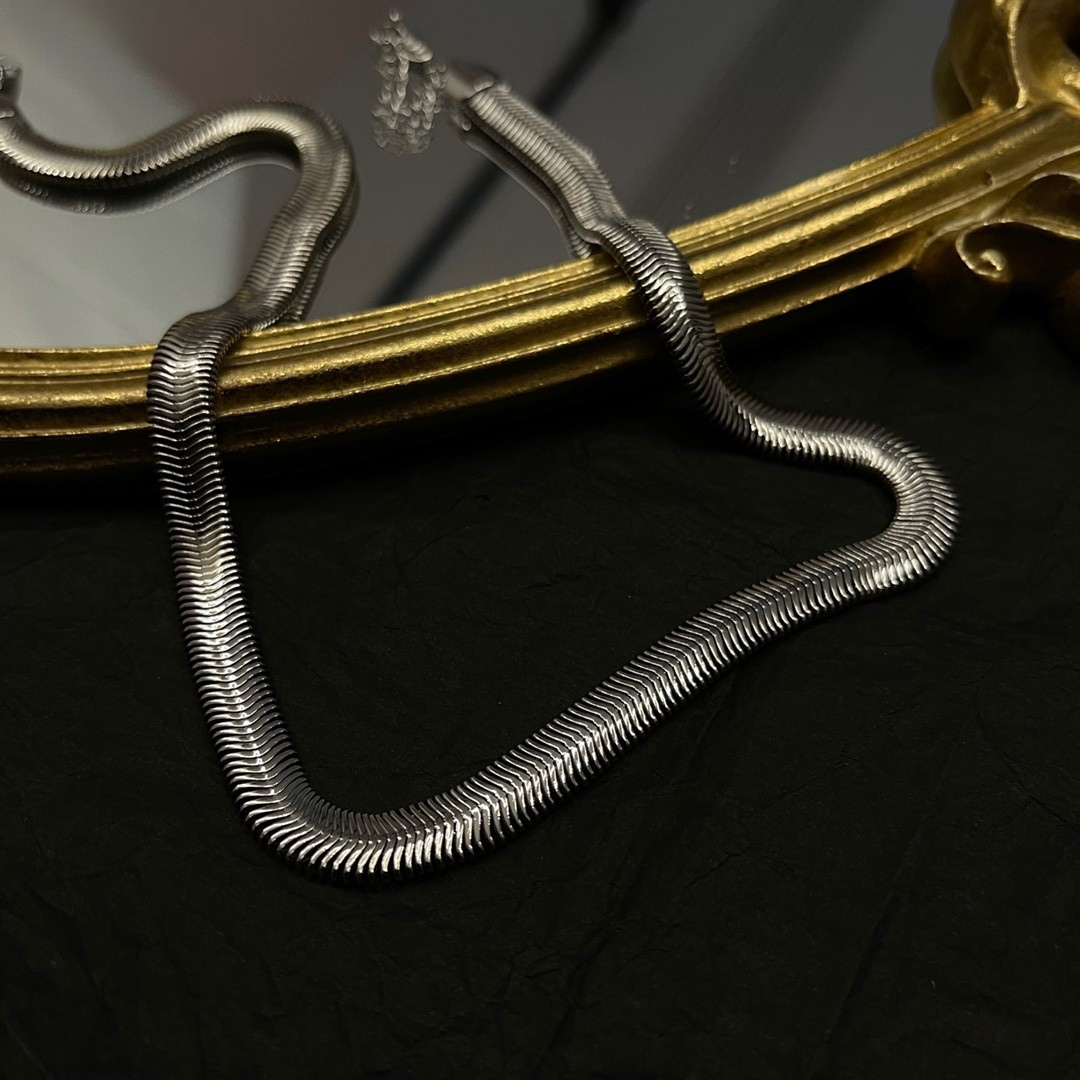 Modern Snake Chain Necklace