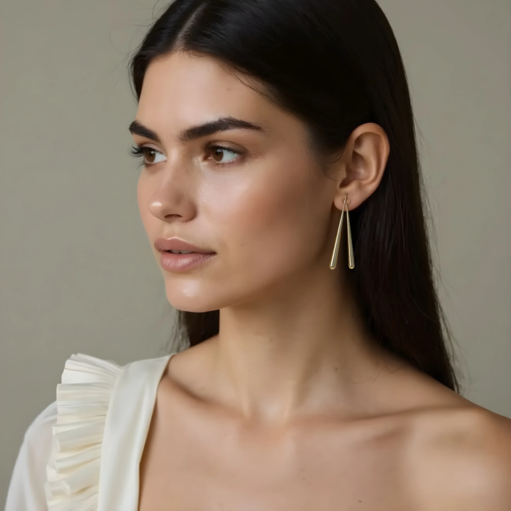 Linéa Drop Earrings – Gold Finish