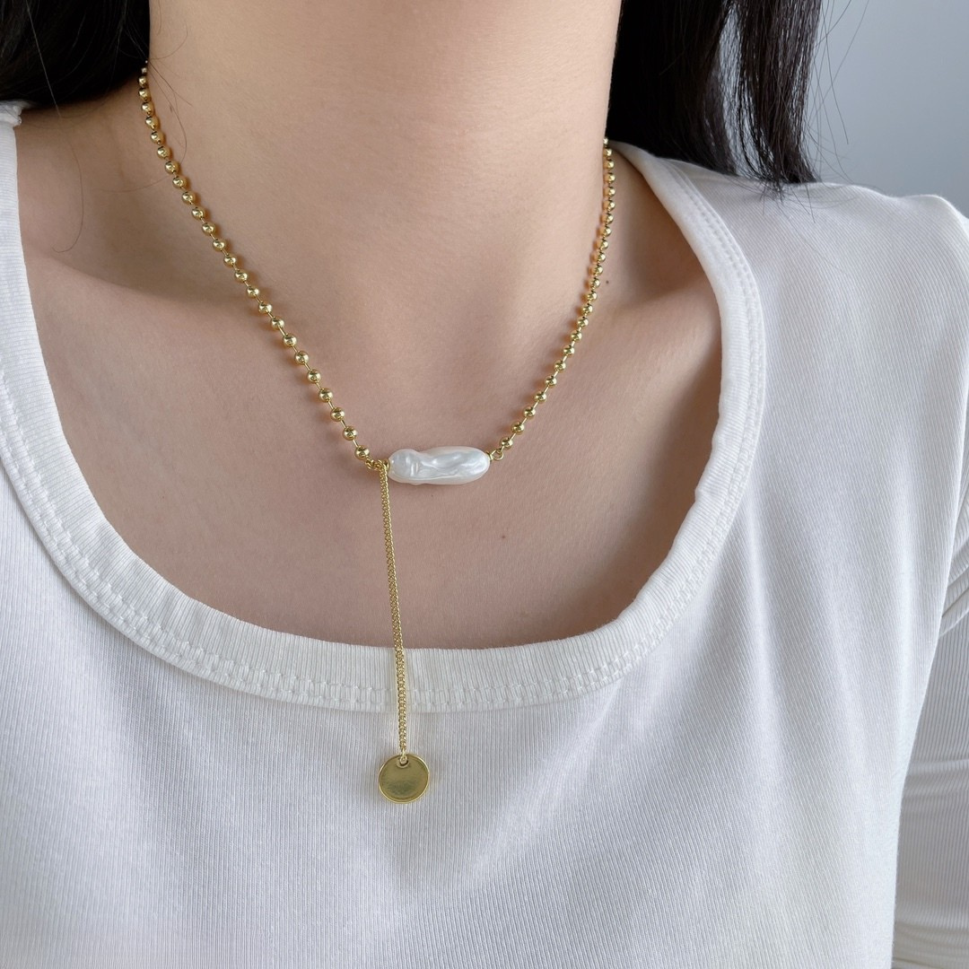 Luna Pearl Drop – Dual Tone Necklace