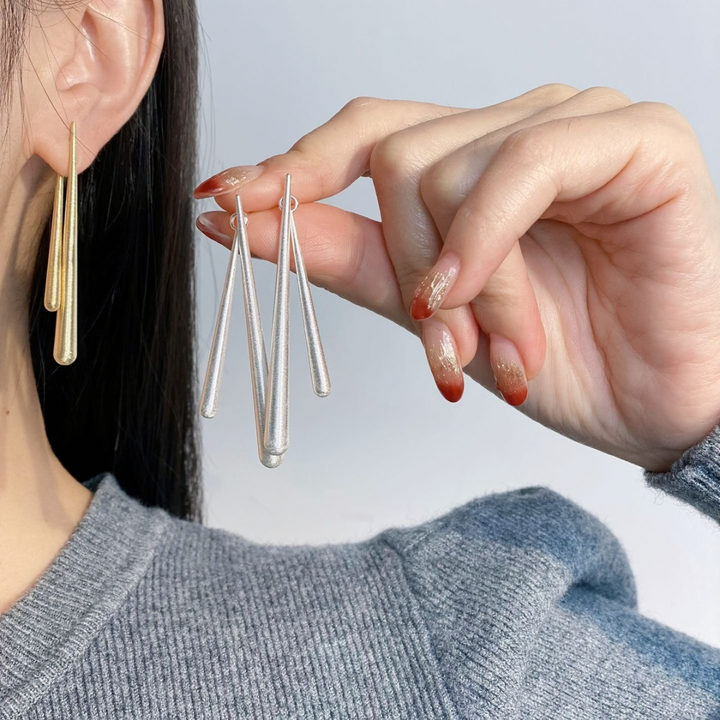 Linéa Drop Earrings – Gold Finish