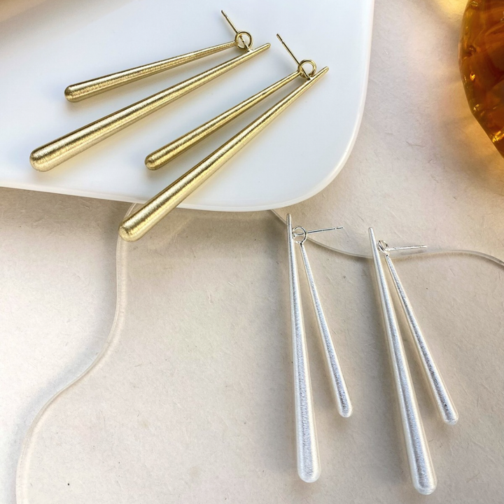 Linéa Drop Earrings – Gold Finish