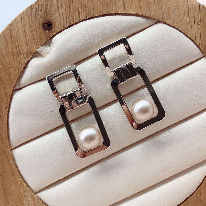 Urban Luxe Geometric Pearl Drop Earrings