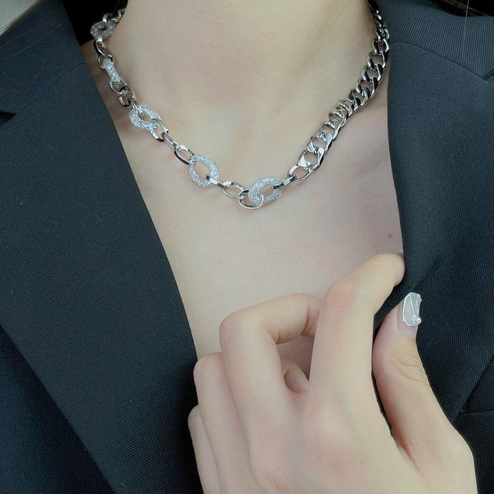 Zenya Bold – Crystal Link Statement Choker