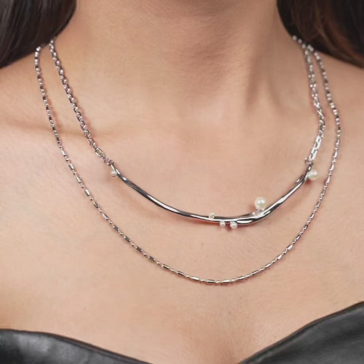 Modern Layered Silver Necklace with Pearl Accents – Adjustable Dual Chain