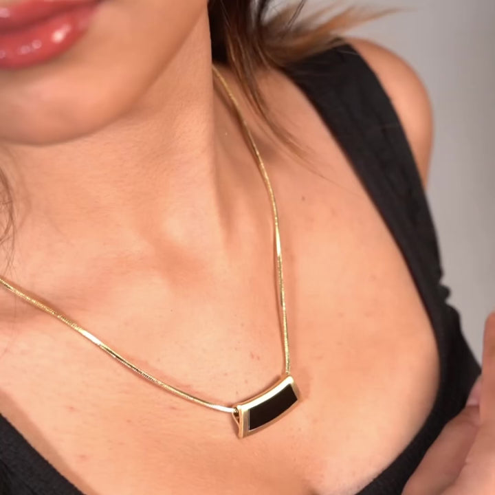 Glossy Black Enamel Pendant Necklace – Gold-Plated Minimal Luxe Chain