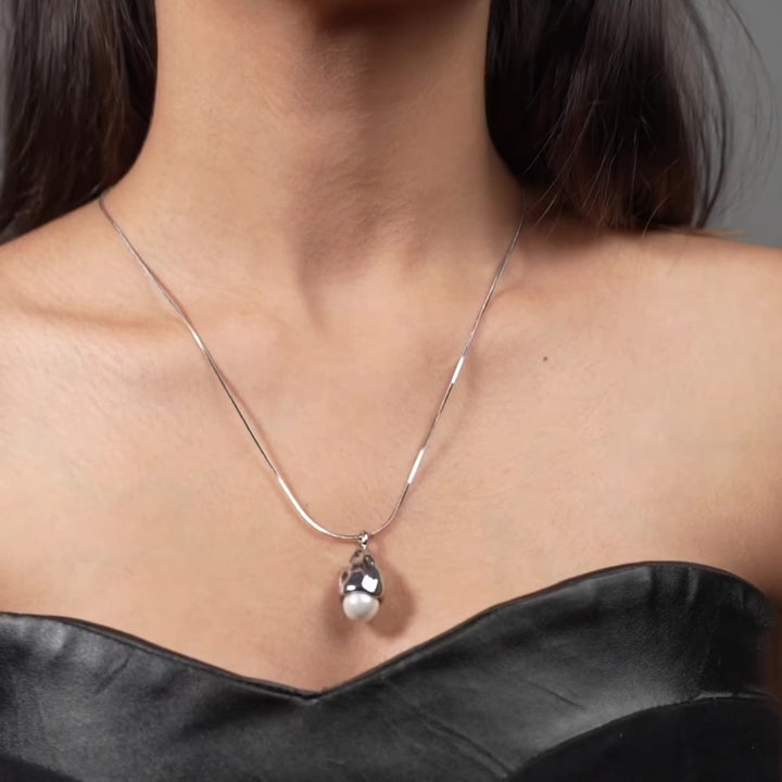 Molten Silver Pearl Pendant Necklace