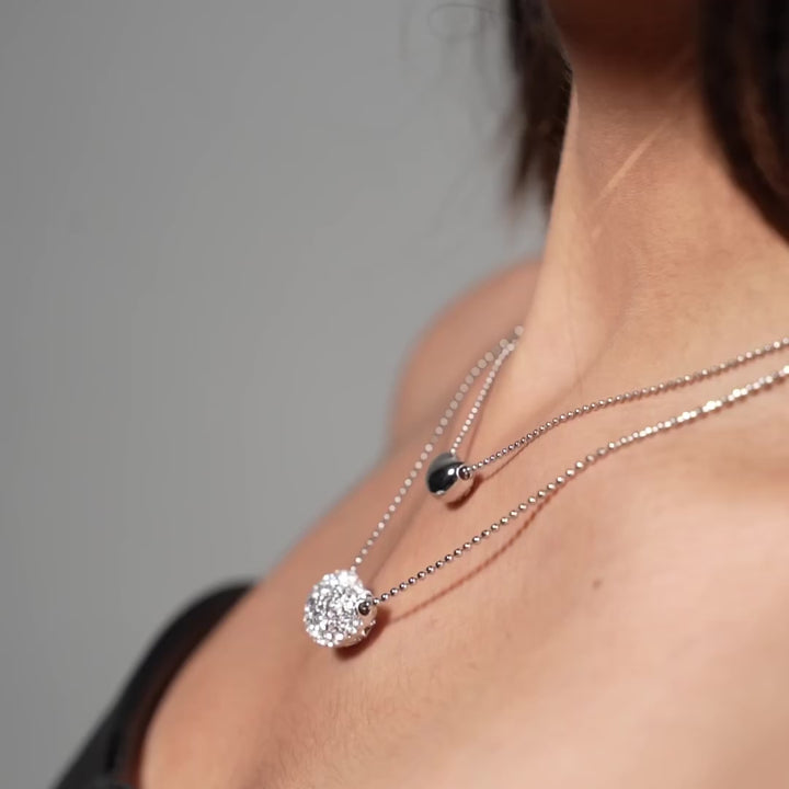 Nova Gleam – Layered Silver Moon Necklace